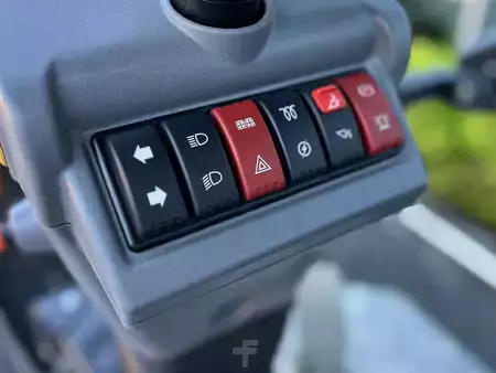 Ładowarki kołowe 2026 Günstig H912NT telescopic (17)