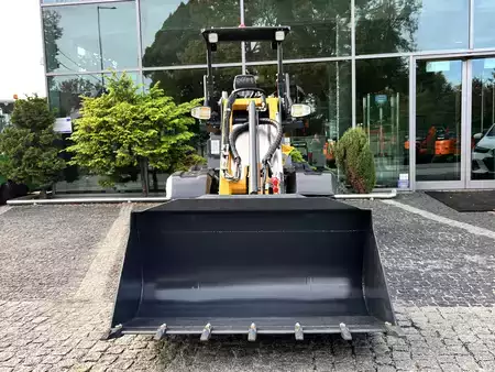 Ładowarki kołowe 2026 Günstig H911NT telescopic (15)