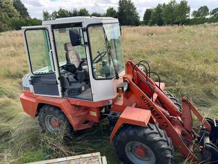 Pyöräkuormaajat 2000 [div] Schaeff SKL328 (1)