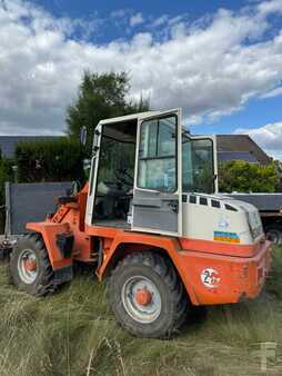 Pyöräkuormaajat 2000 [div] Schaeff SKL328 (3)