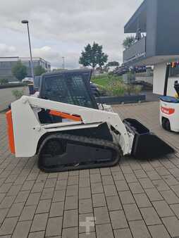 Bobcat T140