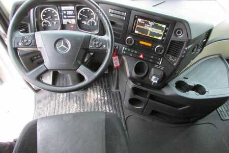 Mercedes-Benz 2545 LL 