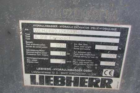 Liebherr A 918 Compact - OilQuick OQ 65 Nr.: 143