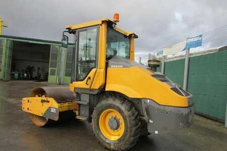 Compacteur monocylindre 2014 Volvo SD75 - Nr.: 032 (5)