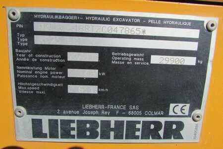 Liebherr R926 LC