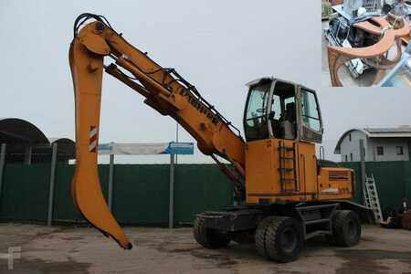 Umschlagbagger 2010 Liebherr A924 C HD Ґ (1)