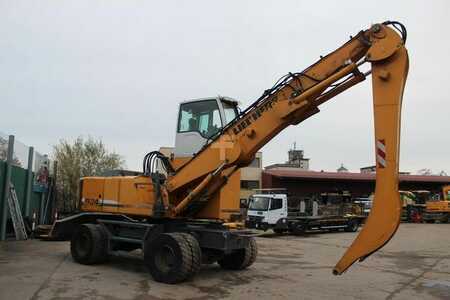 Umschlagbagger 2010 Liebherr A924 C HD Ґ (4)