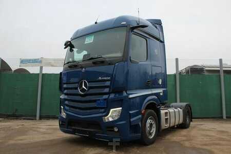 Camion
 0 Mercedes-Benz Actros 1853 (1)