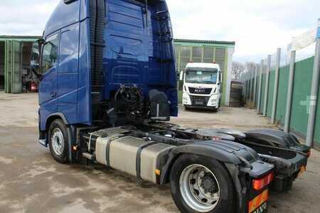 Volvo FH 500 4x2 LL - GlobeXL - 2 x Tank - Nr.: 566