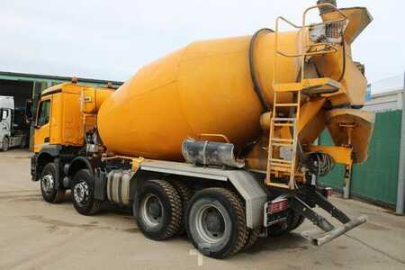 Camion malaxeur  0 Mercedes-Benz 3240 BB AP (5)