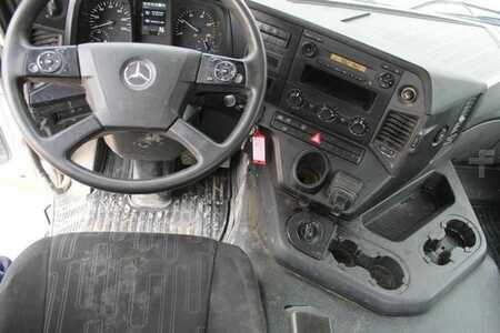 Camion malaxeur  0 Mercedes-Benz 3240 (12)