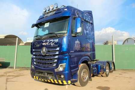 Camion
 0 Mercedes-Benz 2551 BL - Nr.: 700 (1)