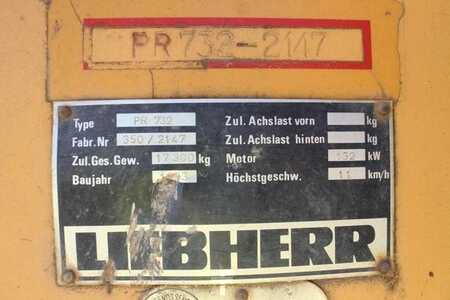 Bulldozere 1993 Liebherr PR 732 - Nr.: 147 (2)