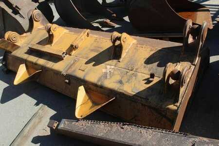 Bulldozere 1993 Liebherr PR 732 - Nr.: 147 (9)