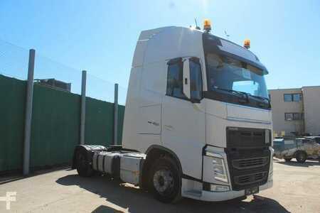 Lastkraftwagen 0 Volvo FH 460 (4)