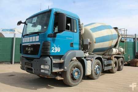 Camiónes hormigoneras 2009 MAN TGS 32.360 8x4 BB STETTER 9 m³ Nr.: 945 (1)