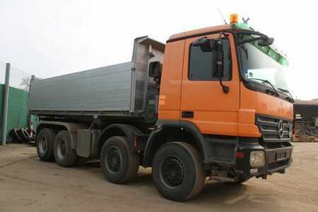 Vrachtwagen 0 Mercedes-Benz Axor 4144 (3)