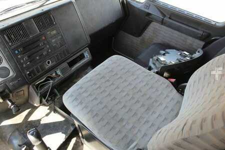 Kamion 1995 MAN 26.293 (12)
