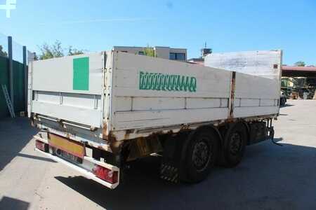 Trailer 0 Schwarzmüller Baustoff - Zentralachs 5,60 m - Nr.: 388 (5)