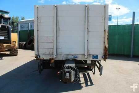 Trailer 0 Schwarzmüller Baustoff - Zentralachs 5,60 m - Nr.: 388 (9)