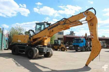 Koparki chwytakowe 2010 Liebherr A 924 (4)