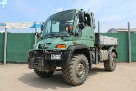 Truck 0 Mercedes-Benz UNIMOG U500 (1)
