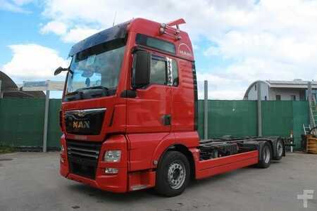 Lastkraftwagen 0 MAN TGX 26.480 LL (1)