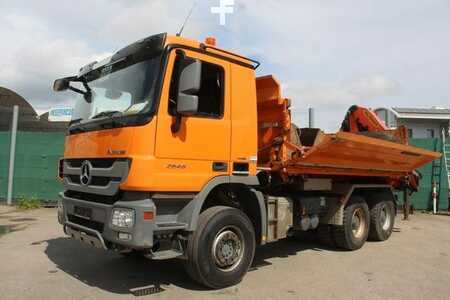 Truck 0 Mercedes-Benz 2646 (1)