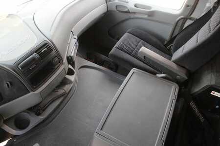 Truck 0 Mercedes-Benz 2646 (13)