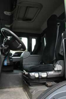 Lastkraftwagen 0 MAN 26.400 (11)