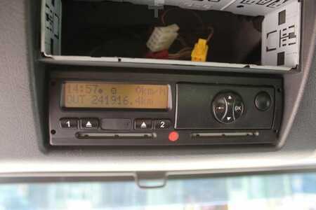 Lastkraftwagen 0 MAN 26.400 (15)