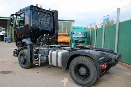 Mercedes-Benz 1853 BL