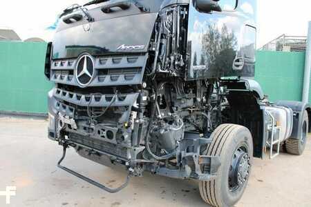 Mercedes-Benz 1853 BL