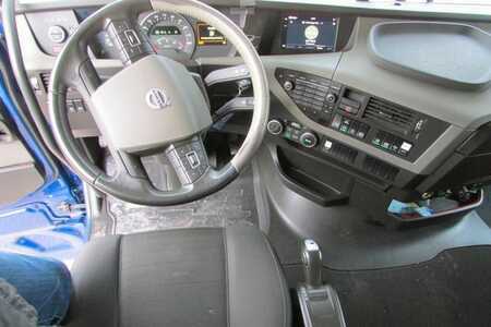 Kuorma-auto 0 Volvo FH 540 (11)