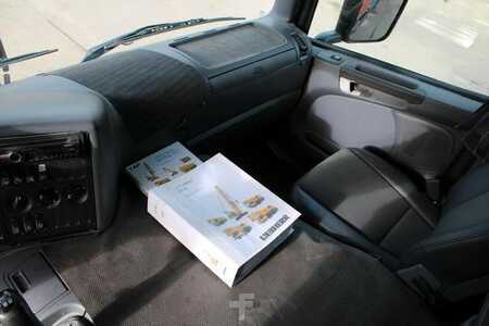 Mobilní jeřáby 0 Scania  (9)