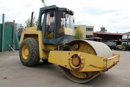 Enkelt tromlekomprimator 1997 BOMAG BW 213 D-2 (3)