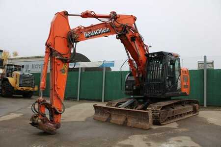 Muut 2015 Hitachi ZX225USLC-5B (1)