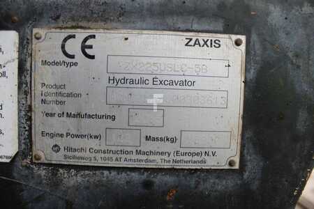 Muut 2015 Hitachi ZX225USLC-5B (2)
