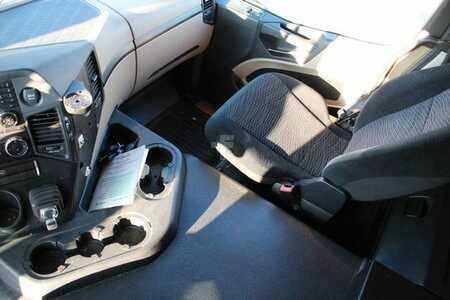 Náklaďák 0 Mercedes-Benz 1832 (10)