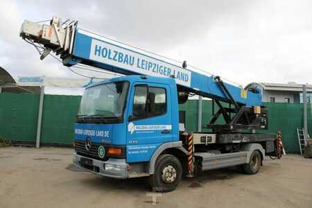 Mobila kranar 0 Mercedes-Benz 815 (1)