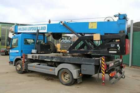 Mobila kranar 0 Mercedes-Benz 815 (6)