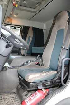 Caminhão 0 Volvo FE 320 (8)