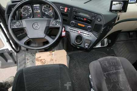 Lastbil 0 Mercedes-Benz 2540 (kein 2542 2545) Fahrschule Nr.: 250 (13)