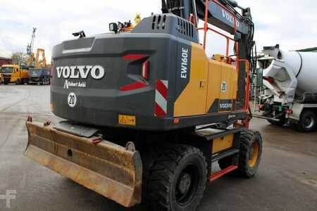 Mobilní bagry 2018 Volvo EW160E (4)