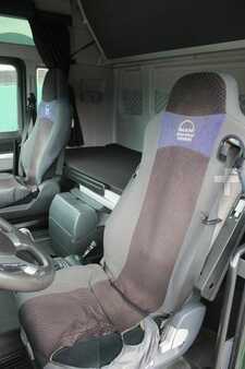 Náklaďák 0 MAN TGX 26.540 (9)