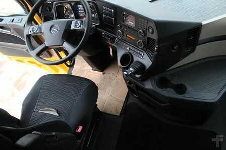 Lastbil 0 Mercedes-Benz 4163 (13)