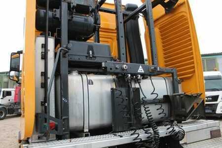 Lastbil 0 Mercedes-Benz 4163 (8)