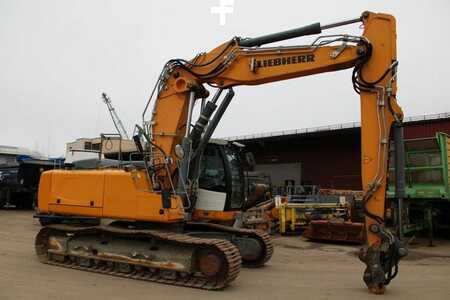 Korečková rýpadla 2015 Liebherr R926 LC (3)