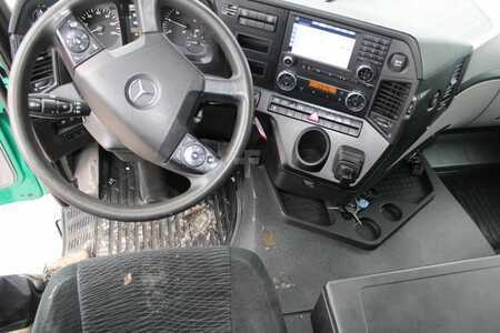 Vrachtwagen 0 Mercedes-Benz 2545 (13)