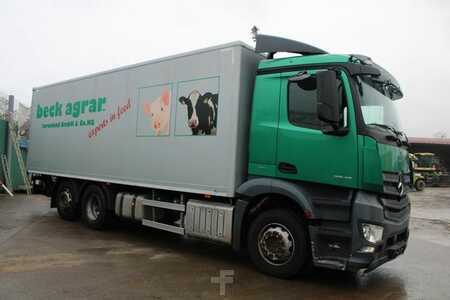 Vrachtwagen 0 Mercedes-Benz 2545 (4)